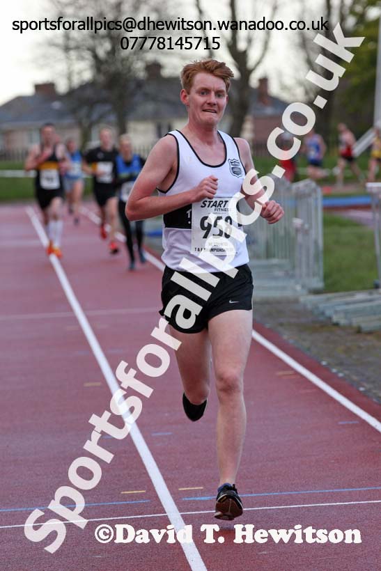 North Eastern 10000 metres Championships, Monkton Stadium, Jarrow. Photo: David T. Hewitson/Sports for All Pics